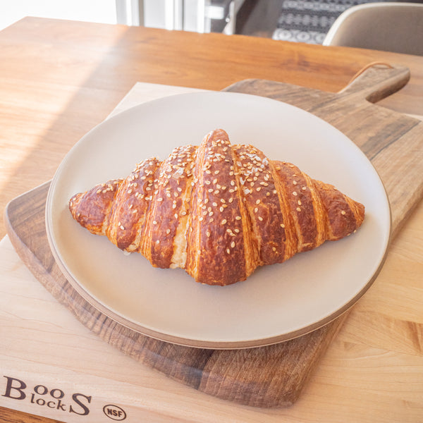 Vegan sesame pretzel croissant