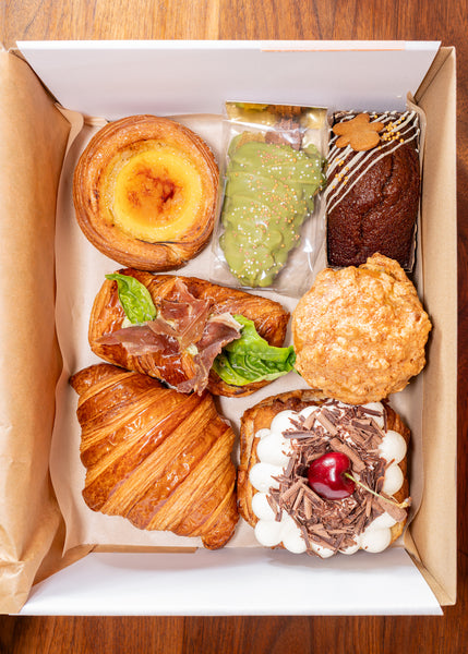 Weekly baker's box subscription (beta) for January