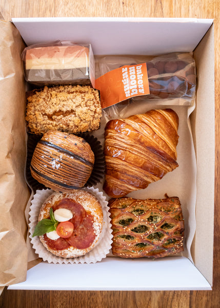 Weekly baker's box subscription (beta) for January